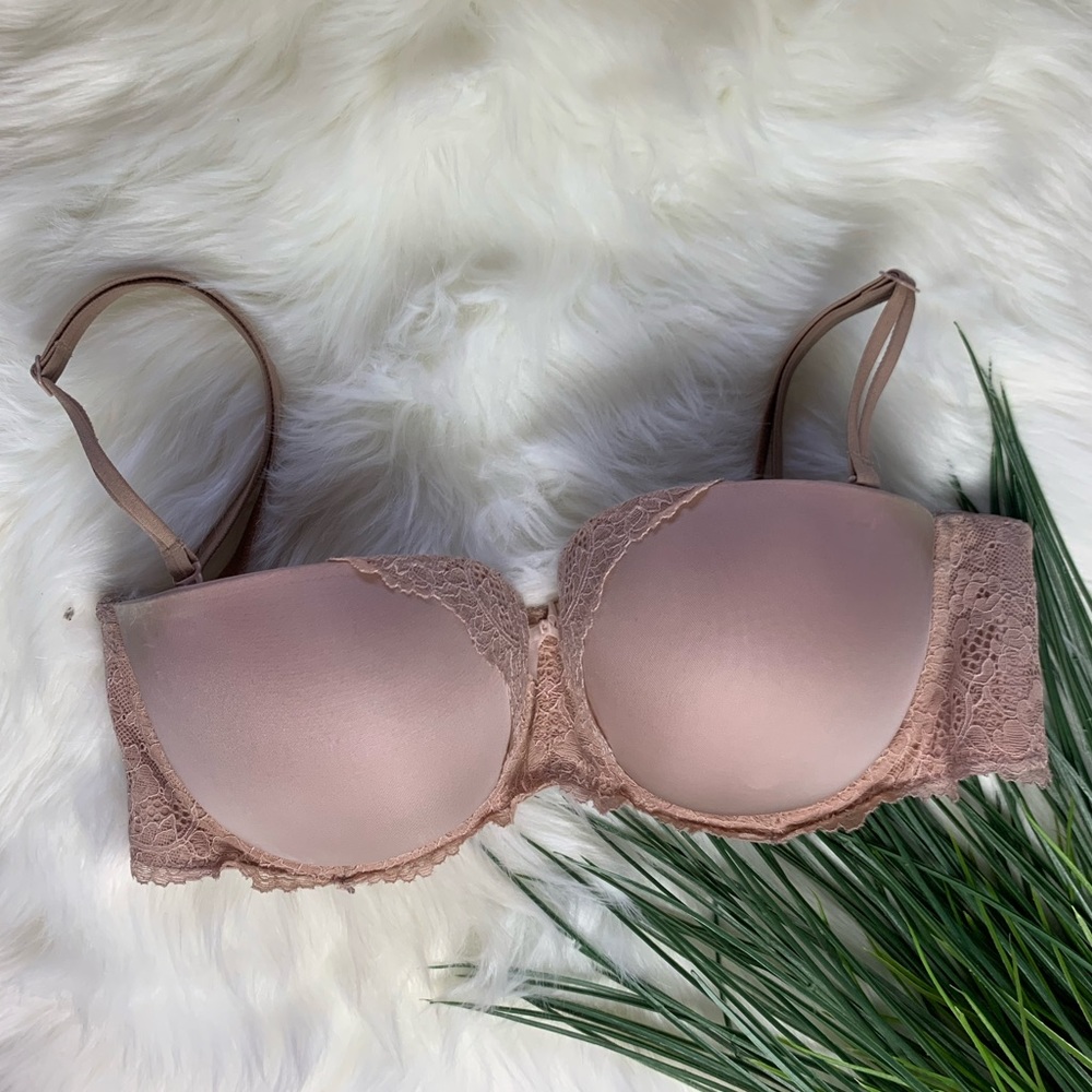 Victoria Secret strapless bra